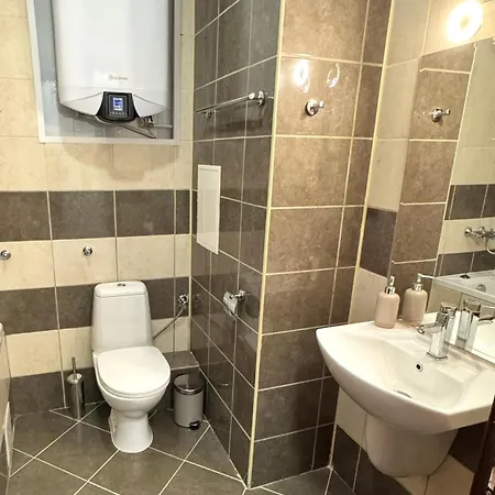 Sweet Flora Violet 3