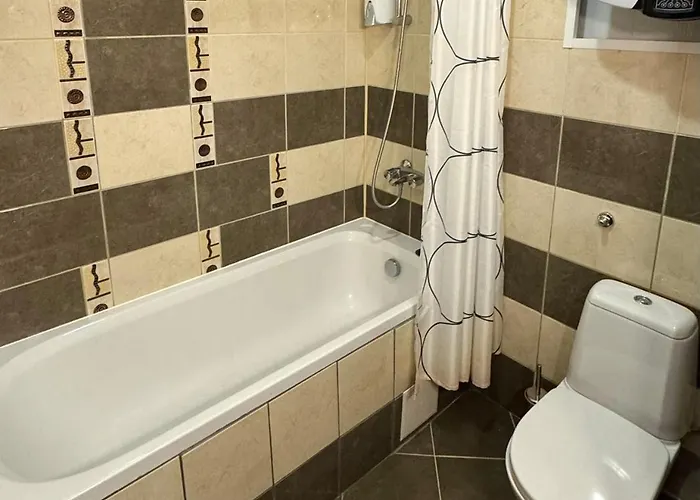 Sweet Flora Violet 3