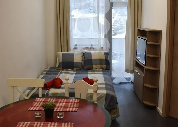 Sweet Flora Violet 3 Apartament