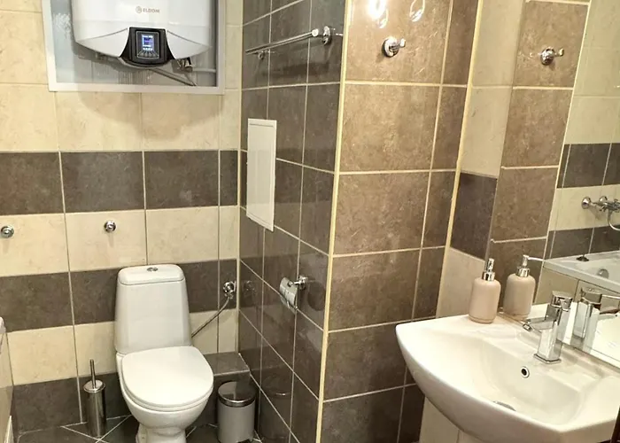 Sweet Flora Violet 3